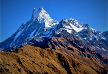 सेताम्मे हिमाल किन कालो हुँदैछ ?